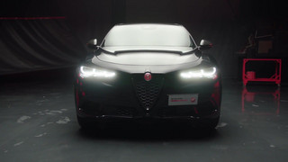 Alfa Romeo Stelvio Luna Rossa auf dem Pariser Autosalon 2026