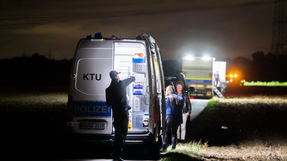 Polizeieinsatz am Umspannwerk in Dormagen