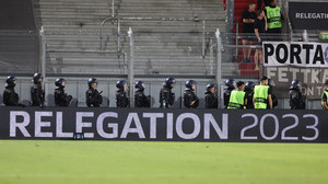 Nach Ausschreitungen im Relegationsspiel in Wiesbaden: DFB ermittelt