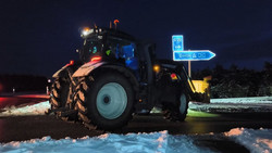 Bauern-Protest im Osten: Mehrere Autobahn-Zufahrten mit Traktoren blockiert
