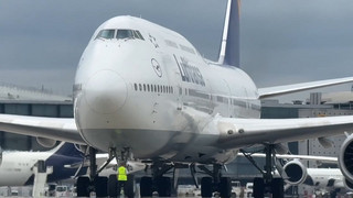 Wird Fliegen günstiger? Bundestag senkt Ticketsteuer