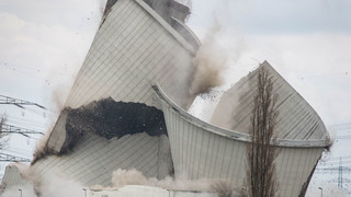 Atomkraftwerk Biblis: Zweiter Kühlturm eingestürzt