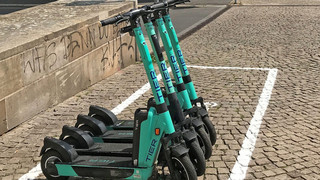 Kassel: Ab April 2026 strikte E-Scooter Parkvorgaben