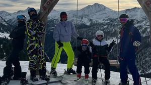 So überwintern Stars: VIP-Strand oder auf den Ski