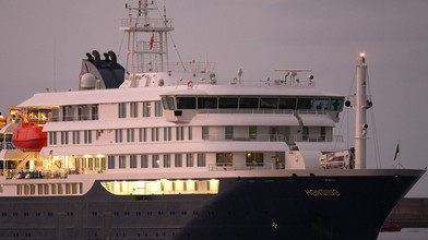 Nach Hantavirus-Ausbruch: Schiff in Teneriffa angekommen