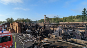Sägewerk in Merenberg durch Großbrand schwer beschädigt