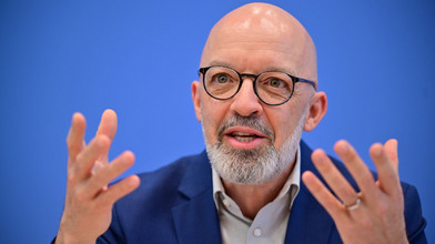 Ifo erhöht Konjunkturprognose für deutsche Wirtschaft