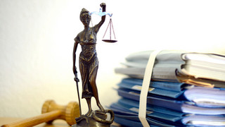 Drei Jahre & zehn Monate: 51-jähriger Messerstecher zu Haft verurteilt