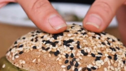 EU-Namensstreit: «Veggie-Burger» ok, «veganer Speck» ade