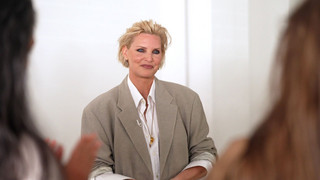 "So ein krasses Gefühl!" Nadja Auermann überrascht backstage