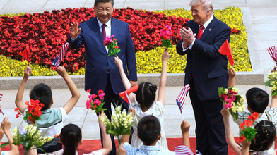 Trump in China: Lob und Warnung vor Konflikten