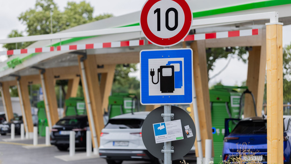 Ladepark für E-Autos in Düsseldorf