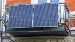 Balkonkraftwerke verdoppelt: Über 780.000 Solaranlagen in Deutschland