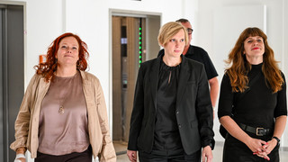 Linke, Grüne und SPD in Berlin beschließen Sondierungen