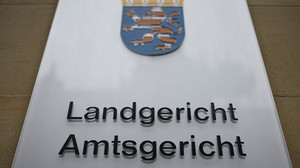 14 Einbrüche und hohe Beute: Serieneinbrecher in Fulda vor Gericht