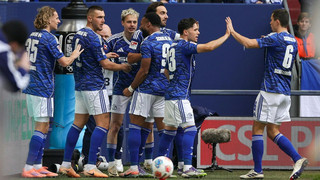 Sieg im Spitzenspiel: Schalke über Nacht Tabellenführer