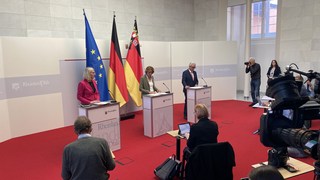 Nach Flutkatastrophe im Ahrtal: RLP-Innenminister Lewentz tritt zurück