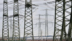 Stromausfall in Langen: Unbekannte hebeln Trafostation auf