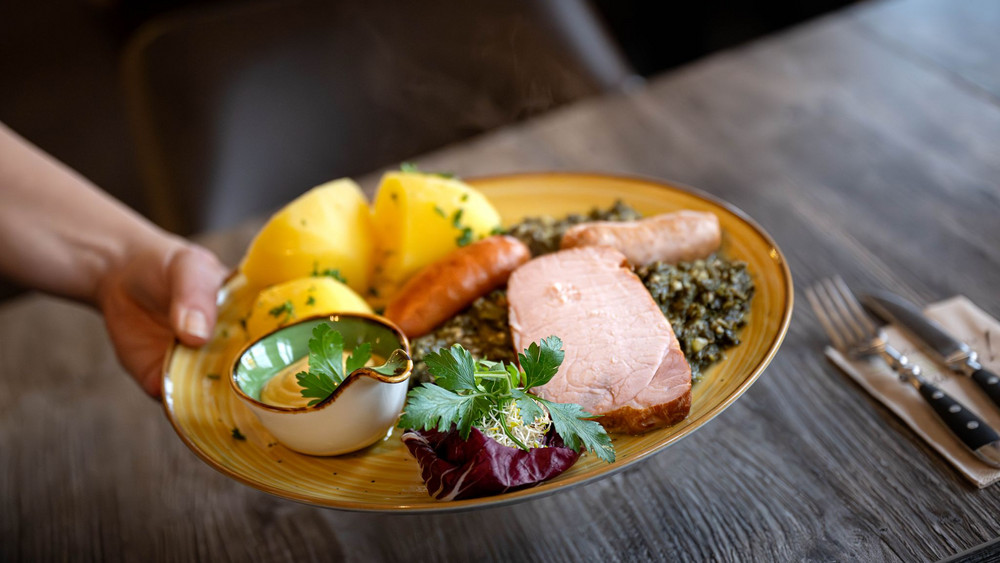 Pendler, Gastro, Ehrenamt: Bundestag beschließt Entlastung