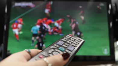 Vor Weihnachten: TVs und Handys deutlich billiger