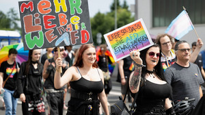 Schwarz statt bunt CSD in Schlüchtern zeigt stärke