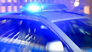 Verletzter bei Unfall in Worms - Fahrradfahrer flüchtet