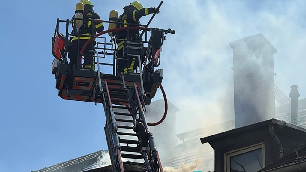 Sechs Verletzte bei Brand in Frankfurter Wohnhaus