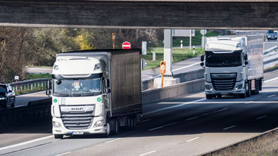 Sonntagsfahrverbot für LKW - Hessen verlängert Ausnahmeregel