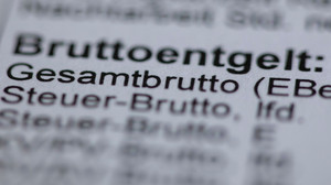 Mittlerer Bruttolohn steigt 2025 um 1.900 Euro