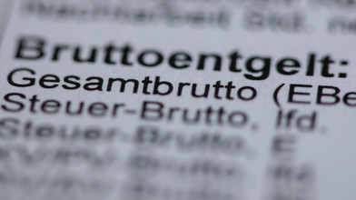 Mittlerer Bruttolohn steigt 2025 um 1.900 Euro