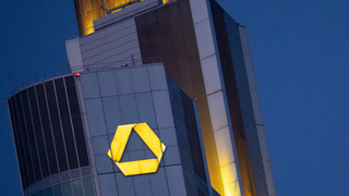 Commerzbank schließt weitere 50 Filialen - Verdi: Kein Jobabbau