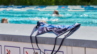Frankfurt erlaubt "Oben-ohne-Schwimmen" in städtischen Schwimmbädern