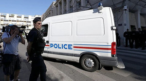 Frankreich streitet nach Tod eines rechten Aktivisten - Bombendrohung gegen Linke