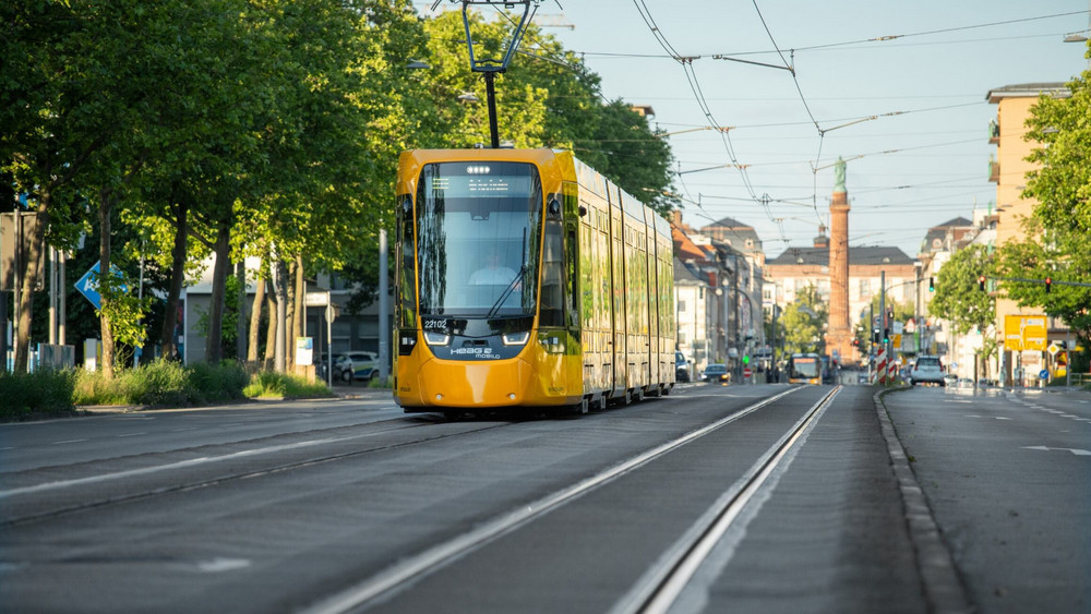 Die Straßenbahnen sollen während der Testphase langsamer fahren- 30 statt 40 kmh