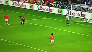 Champions for Charity: Evren versemmelt 100-prozentige Chance