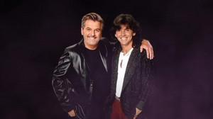 Thomas Anders singt mit seinem jüngeren Ich