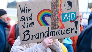 Über 20.000 Menschen bei Protesten gegen rechts in  Hessen