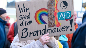 Über 20.000 Menschen bei Protesten gegen rechts in  Hessen