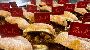 Nidda: Stadtbäckerei Rank verkauft Currywurst-Kreppel