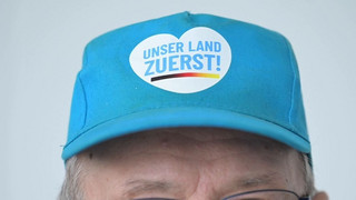 Dramatischer Anstieg: Tausende Attacken auf Parteimitglieder in 2025