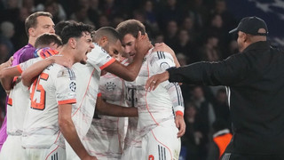 Trotz Rot für Díaz: FC Bayern siegt auch in Paris