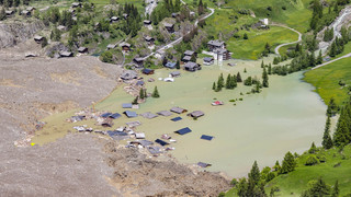 Wasserstau: Nach Gletscherabbruch spitzt sich die Lage zu