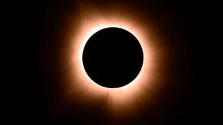 Der Tag wird zur Nacht – eine der längsten totalen Sonnenfinsternisse dieses Jahrhunderts