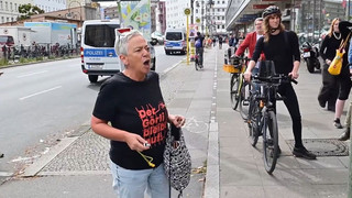 FPO zu Besuch: Protest gegen AfD-Rundgang in Berlin-Neukölln