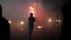Albanien: Unruhen eskalieren mit Feuerwerk, Molotowcocktails, Wasserwerfern