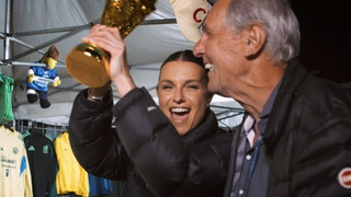 "Wontorras World Cup - Vater. Tochter. WM.": Trailer zur Doku-Serie