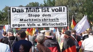 Kundgebung gegen die Bundesregierung in Plauen – mehrere Gegendemonstrationen