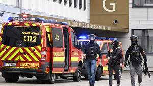 Messer-Attacke an Gymnasium in Wuppertal: Schüler außer Lebe