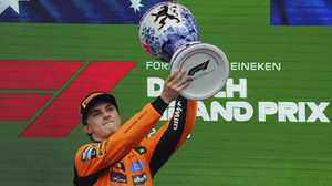 Oscar Piastri holt Sieg in Zandvoort vor Max Verstappen