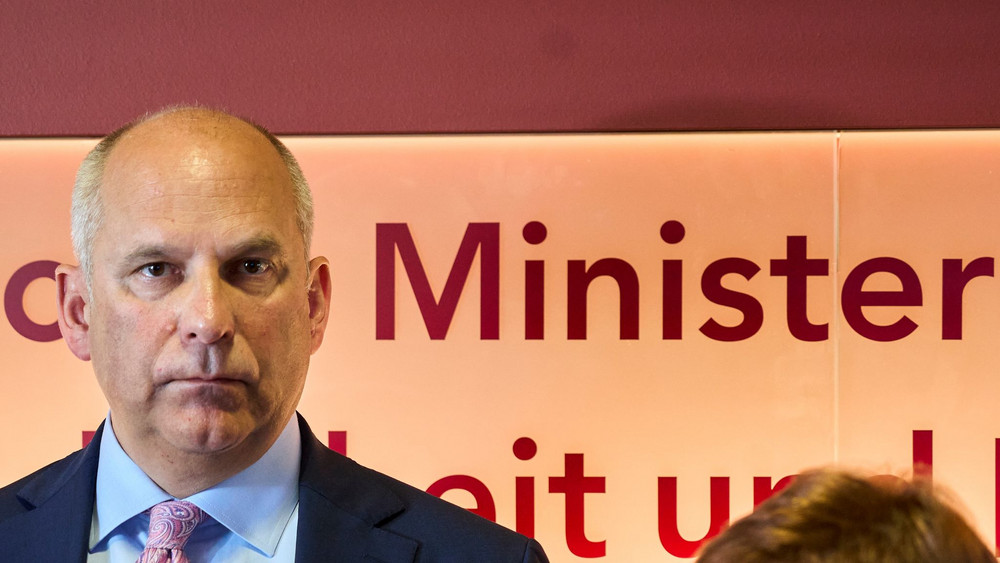 Innenminister Roman Poseck 